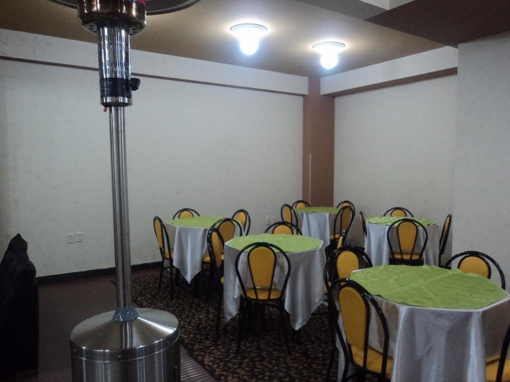 Hotel Jumari أويوني المظهر الخارجي الصورة
